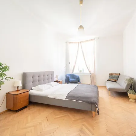 The Gem Апартаменты Братислава